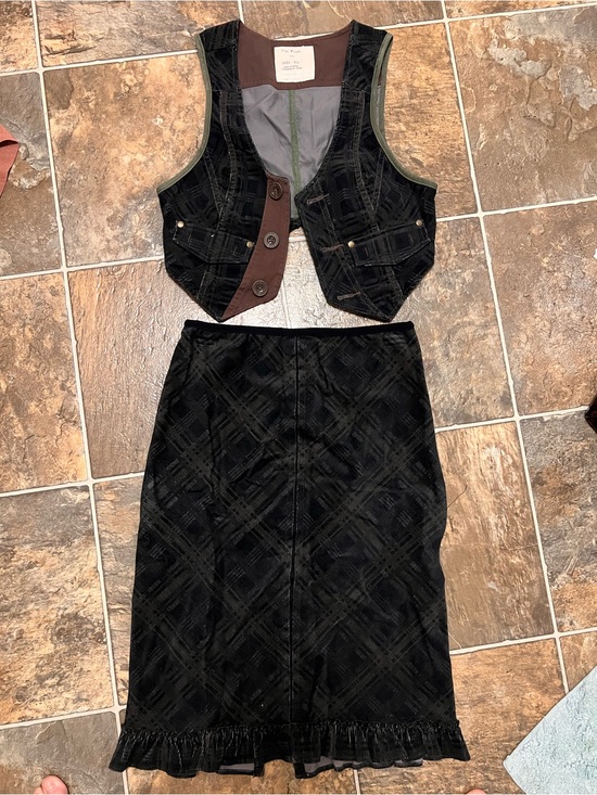 Free People Dresses & Skirts - Vintage Free People Cropped Vest and Skirt Set